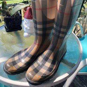 Burberry Rainboots Euro size 41 (US 10/11)